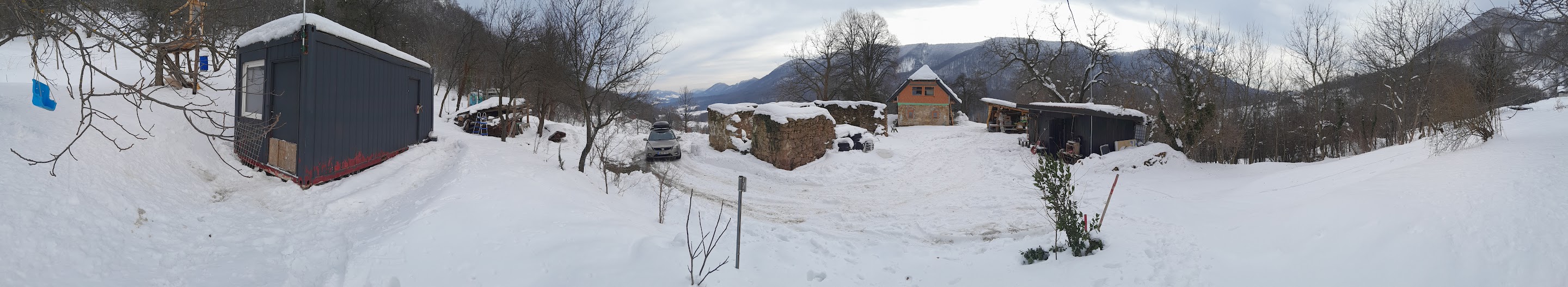 panorama-snow-kontajner-jan2023.jpg
